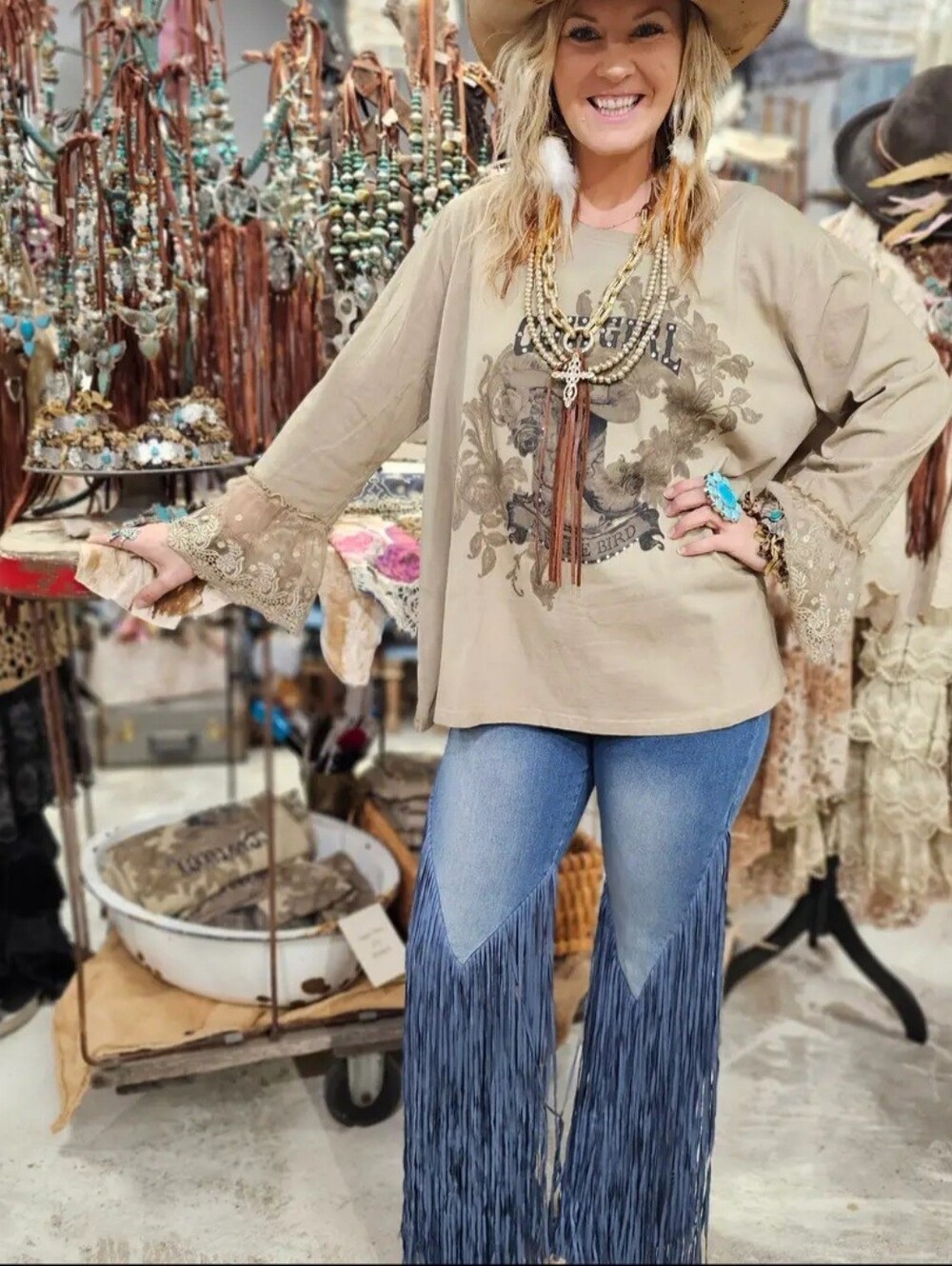 #1638 A Rare Bird Fringe Snap Jeans - Picture 3 of 6